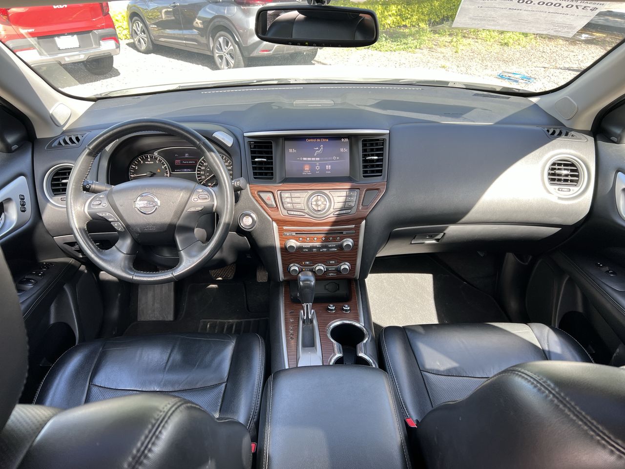 2018 Nissan PATHFINDER EXCLUSIVE
