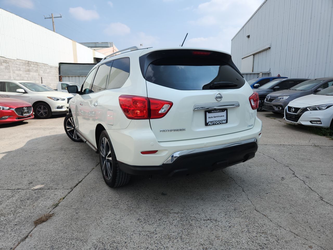 2018 Nissan PATHFINDER PATHFINDER EXCLUSIVE