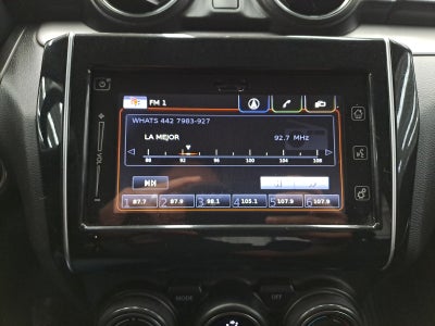 2022 SUZUKI SWIFT GLX 5MT