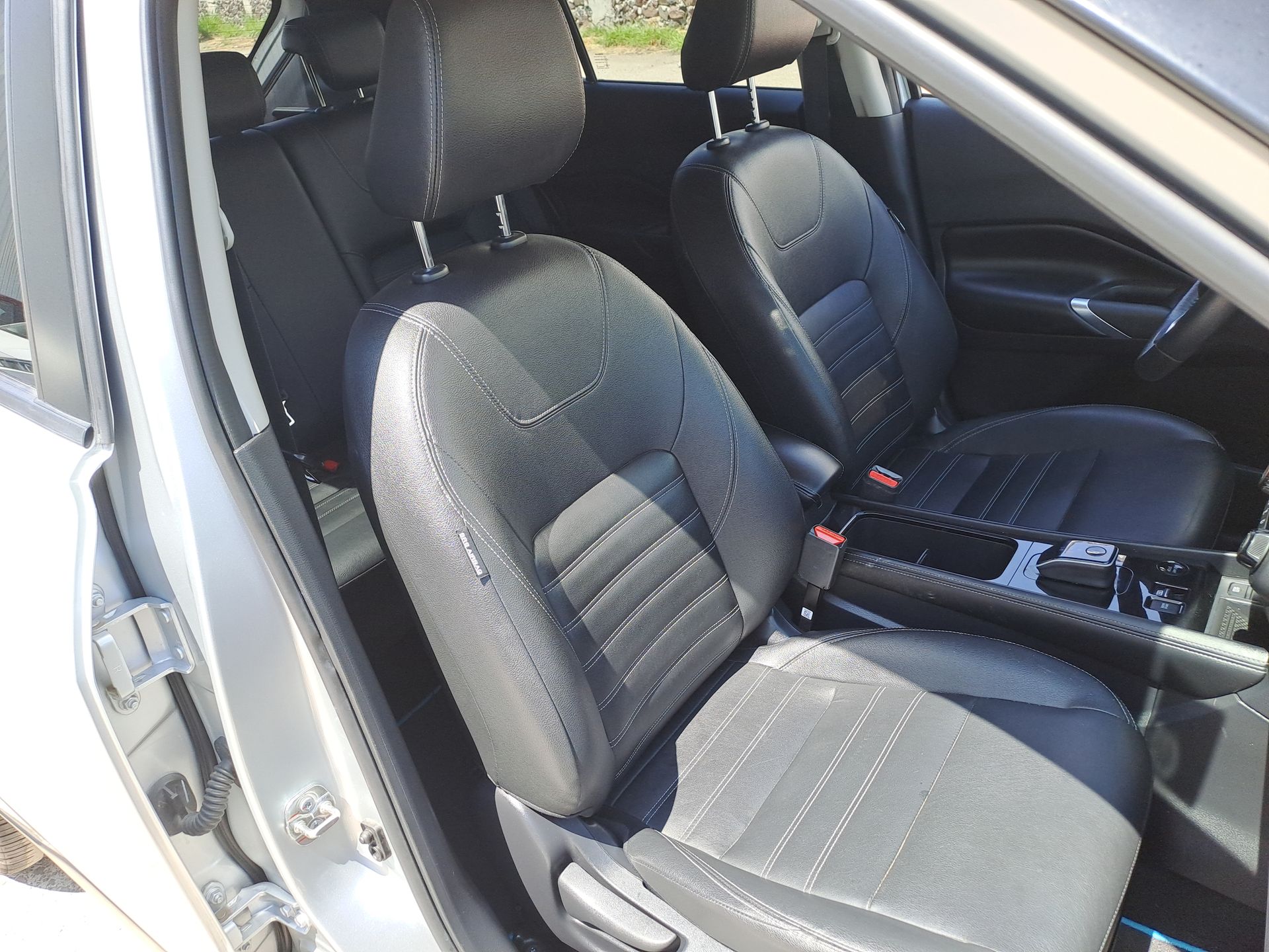 2024 Nissan KICKS PLATINUM E-POWER 24