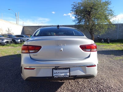 2022 Kia RIO LX TA