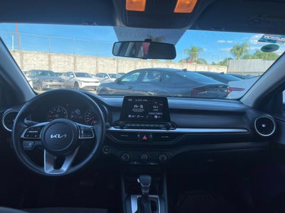 2022 Kia FORTE LX IVT