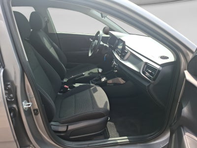 2022 Kia RIO LX TA