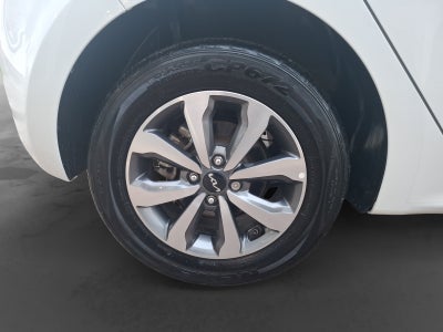 2022 Kia RIO LX TA