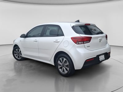 2022 Kia RIO LX TA