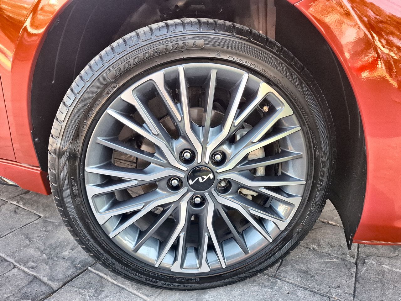 2023 Kia FORTE GT LINE