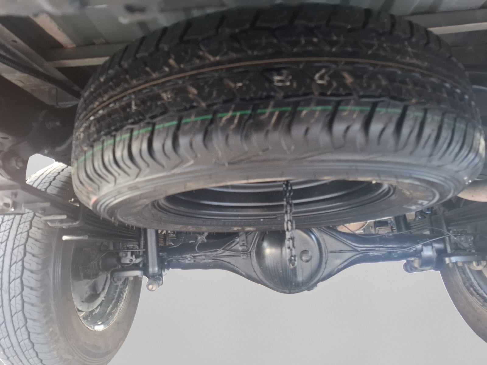 2023 Toyota HILUX D-CAB BASE